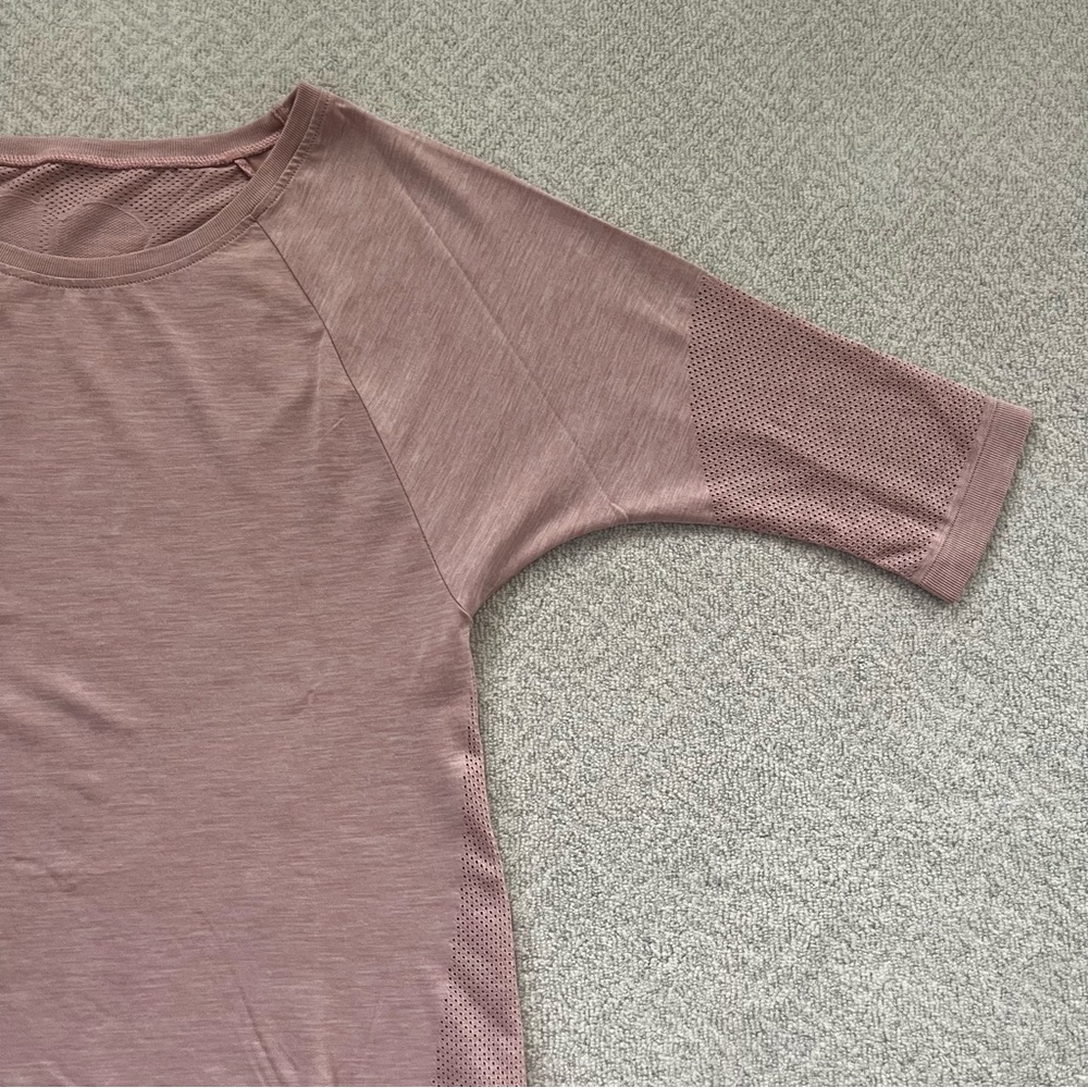 Sweaty Betty Dharana 3/4 Sleeve Top in Mauve Pink - Picture 4 of 5